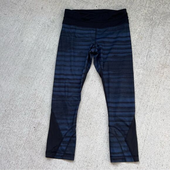 Lululemon inspire crop leggings women’s size 4 - Picture 7 of 7